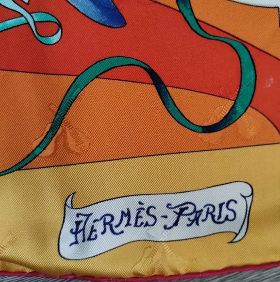 Hermes Le Carnival de Venise Silk Scarf - Picture 7 of 13